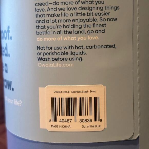 Owala 24 oz freesip, ‘out of the blue’ target exclusive, stainless steel, nwt - Picture 3 of 5